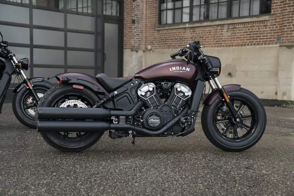 Harley Davidson Sportster S Vs Indian Scout Bobber